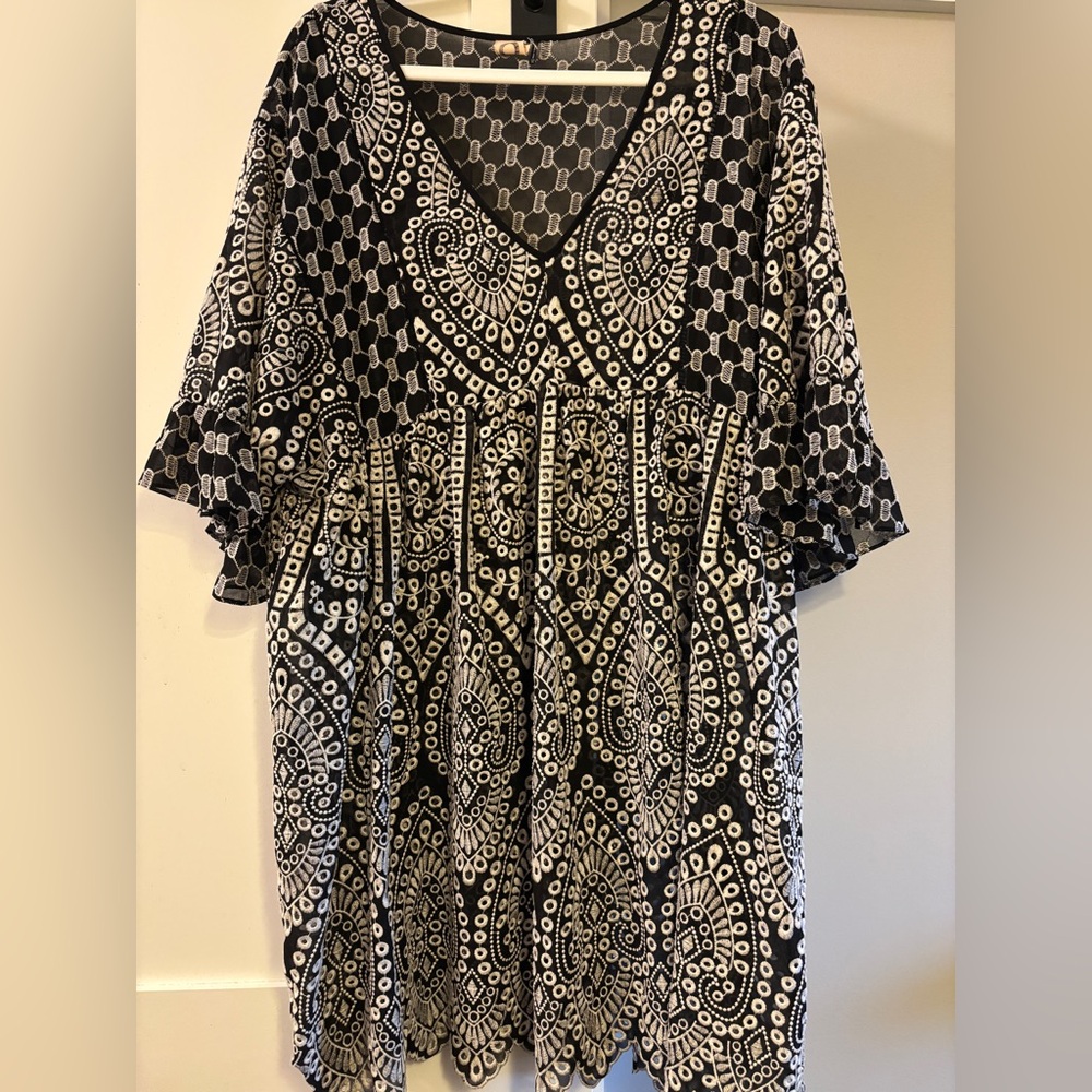 Anthropologie Akemi + Kin Black and White Embroidery Dress